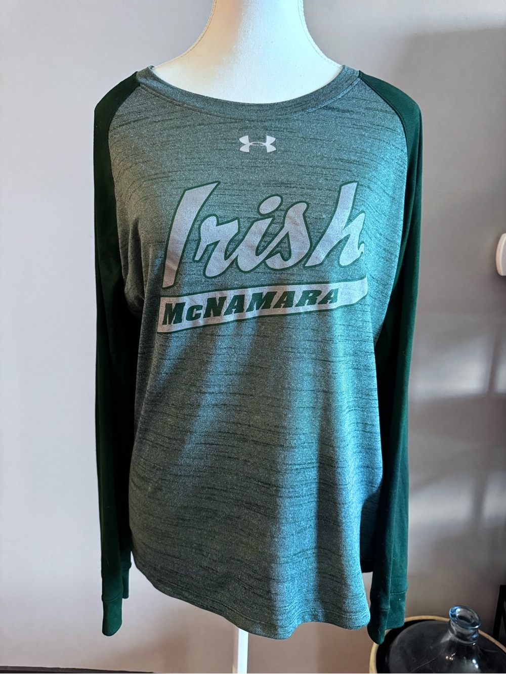 Under Armour Heathered Gray HeatGear Loose Fit Long Sleeve